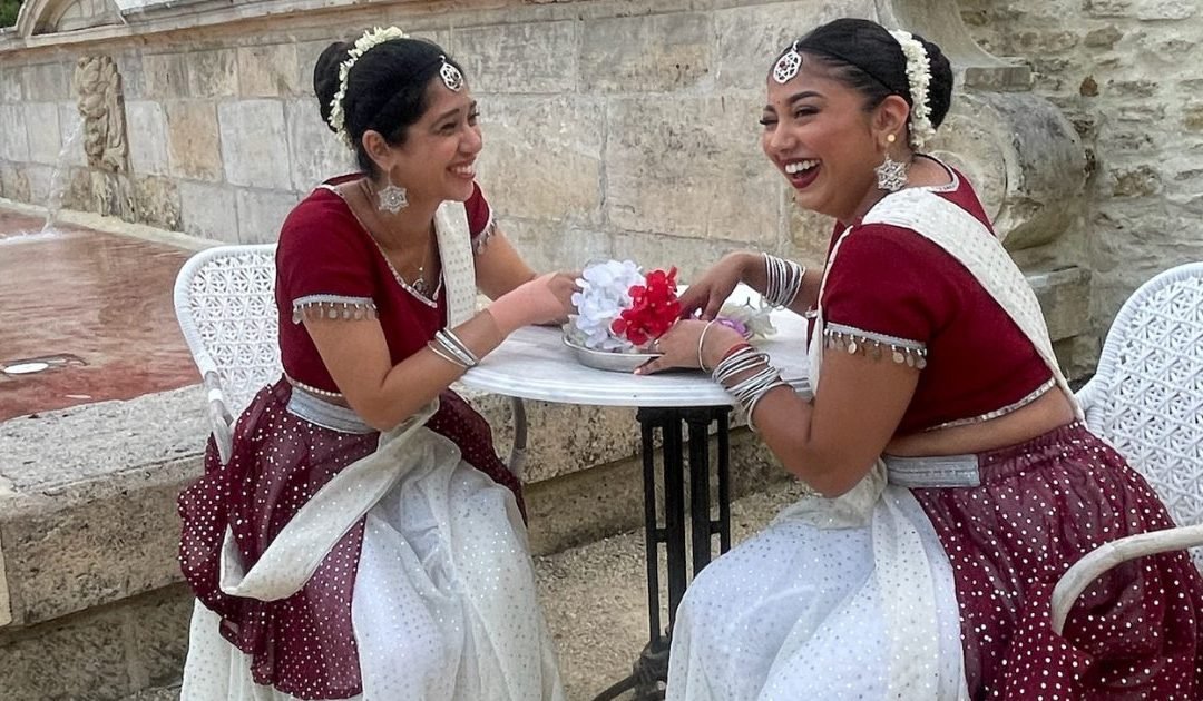 dansueses Khulfi Malai rire et sourire